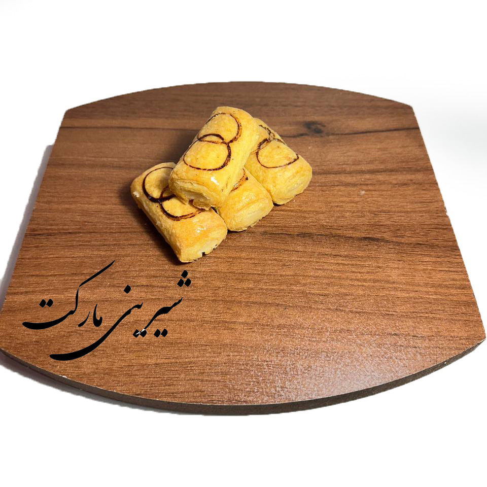 شيرين لوتکا کرمفیل با طعم فندوق